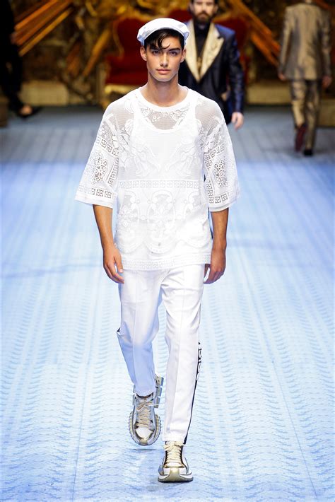 dolce gabbana uomo primavera estate 2019|dolce and gabbana runway.